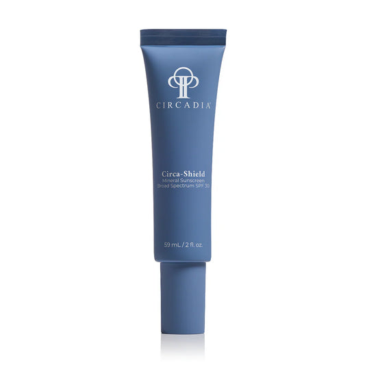 Protezione solare leggera da giorno SPF 37 ad ampio spettro