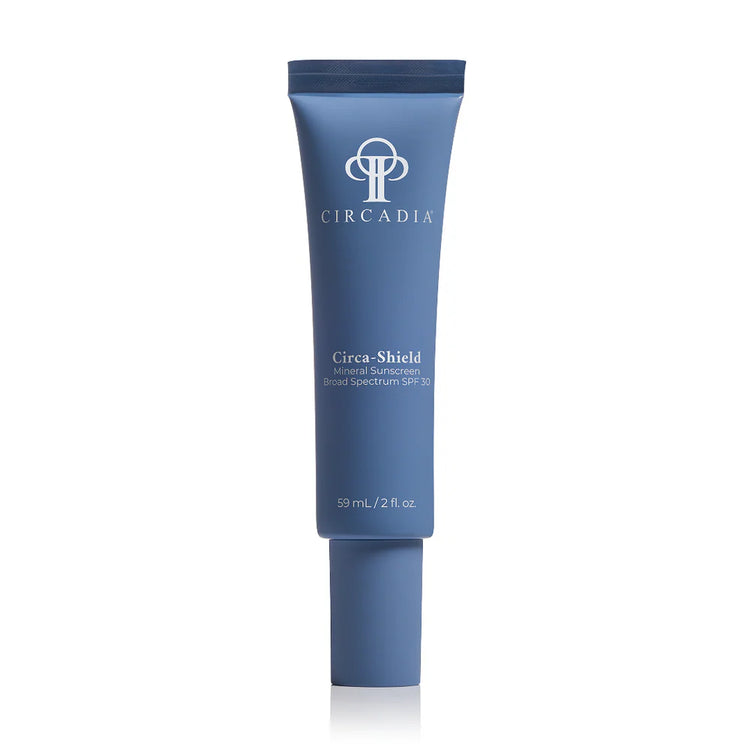 Protezione solare leggera da giorno SPF 37 ad ampio spettro