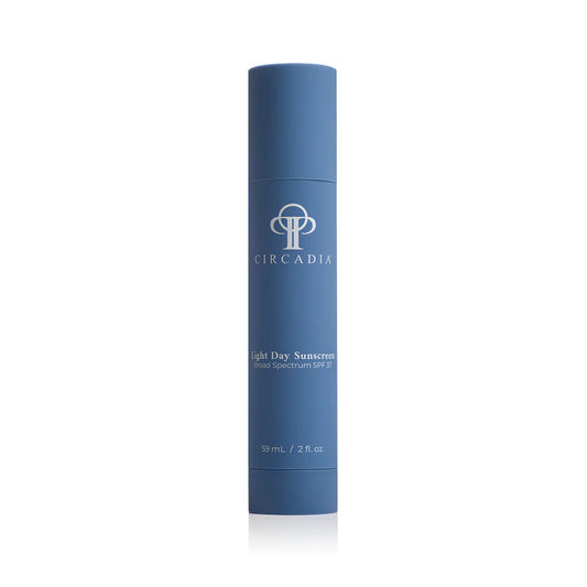 Protezione solare leggera da giorno SPF 37 ad ampio spettro
